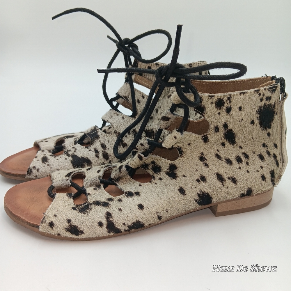 Naughty monkey cowhide sandals size 7.5